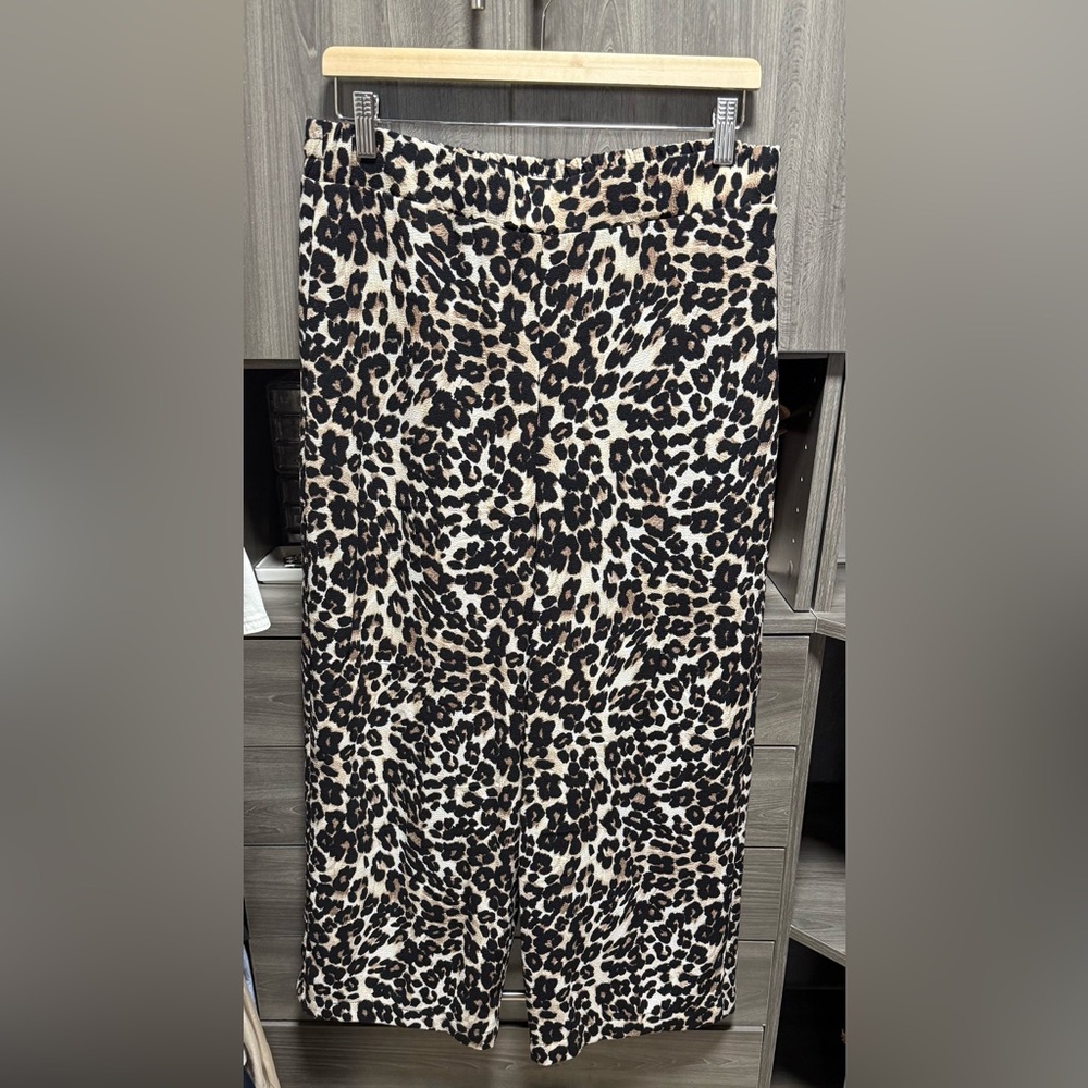 Bobeau Animal Print Elastic Waist Pants